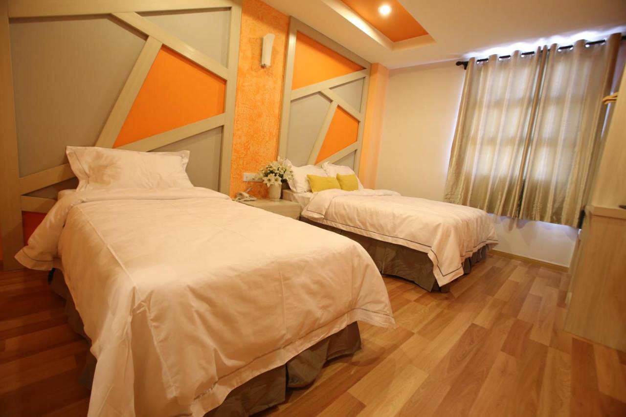Sunshine Hotel