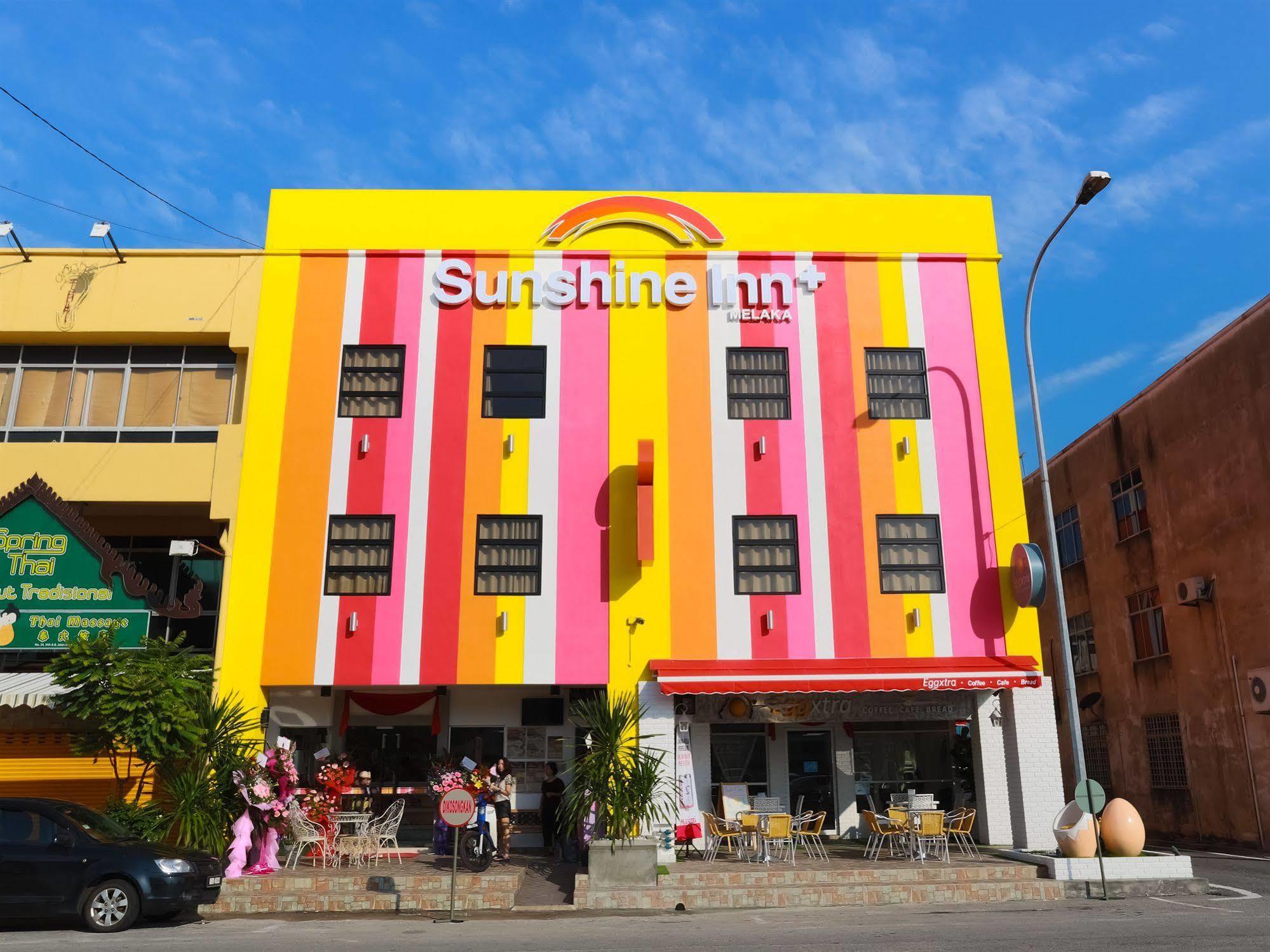 Sunshine Hotel 2*